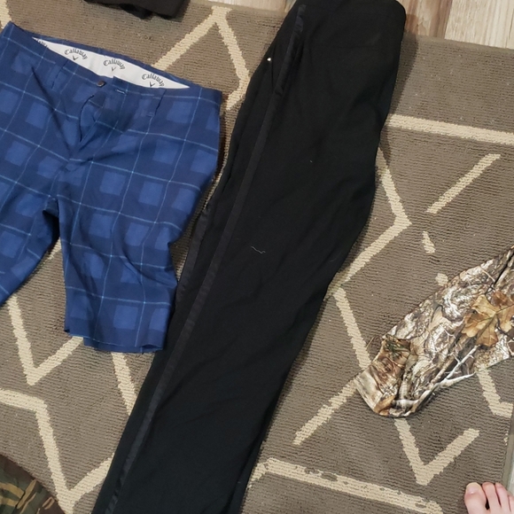 Slim fit jeans and dress/tux pants 10 each - Picture 4 of 4
